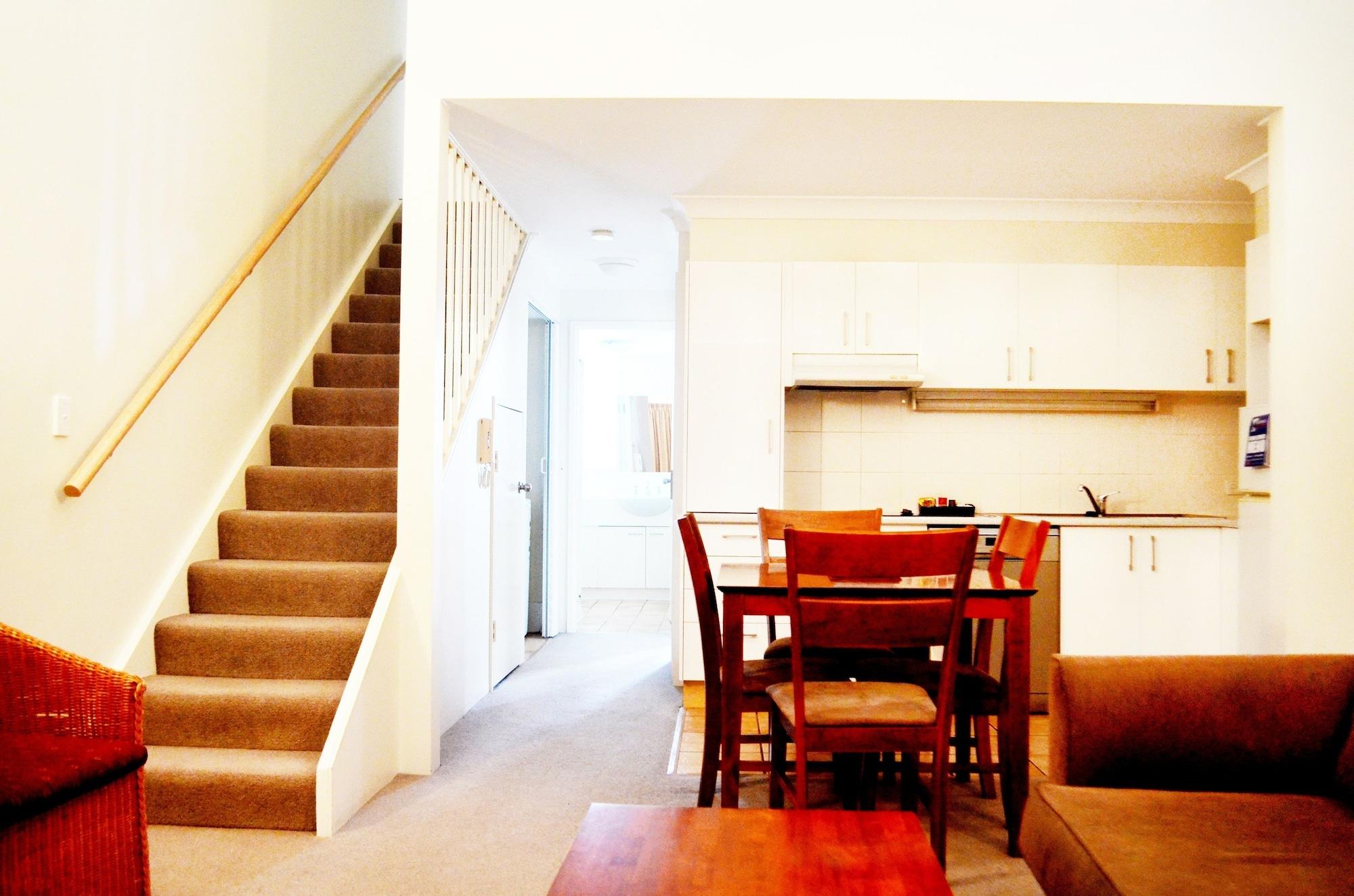 בריסביין Spring Hill Mews Apartments מראה חיצוני תמונה