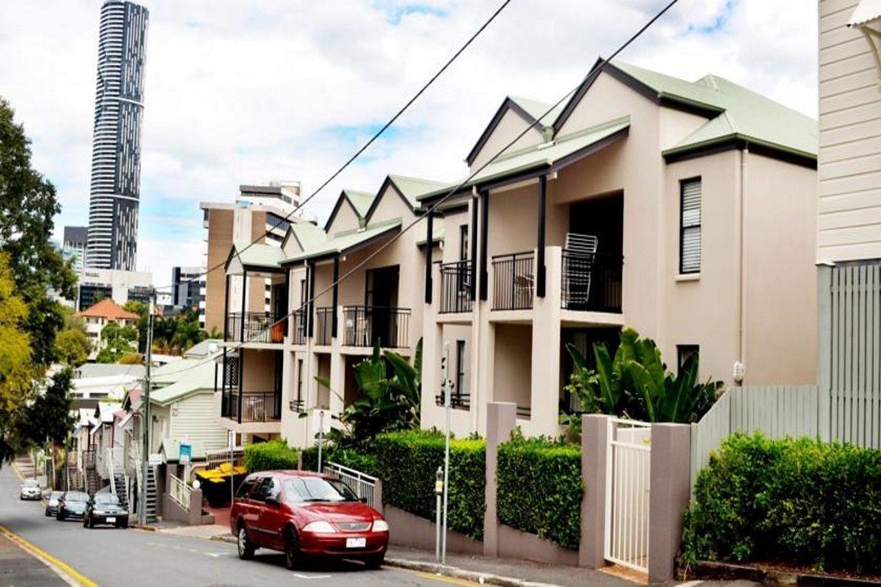 בריסביין Spring Hill Mews Apartments מראה חיצוני תמונה